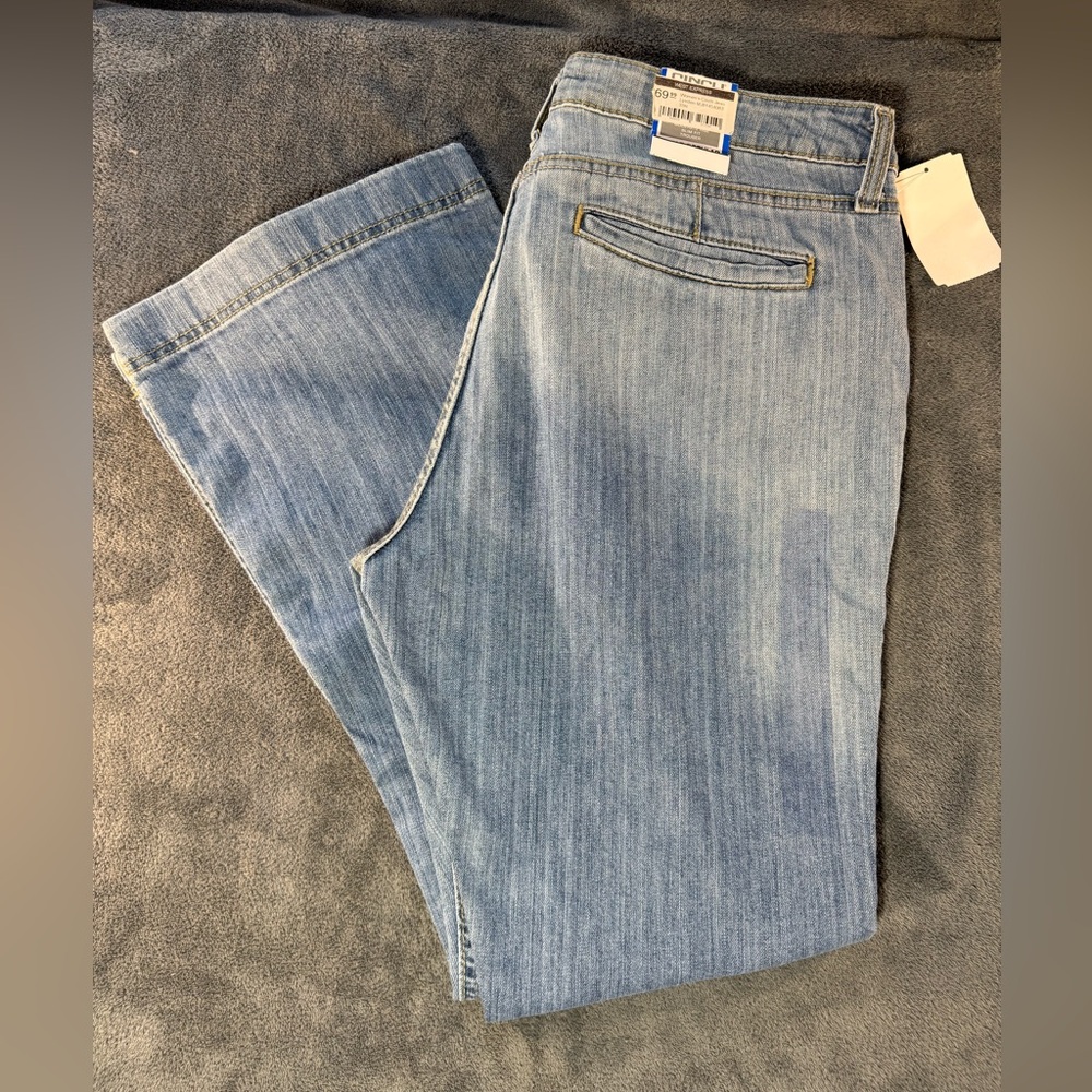 Cinch Light Blue Women's Flare Jeans